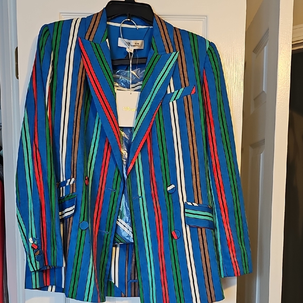 Diane Von Furstenberg Multicolor Striped Madison Blazer w/ Shorts Set. Sz 6